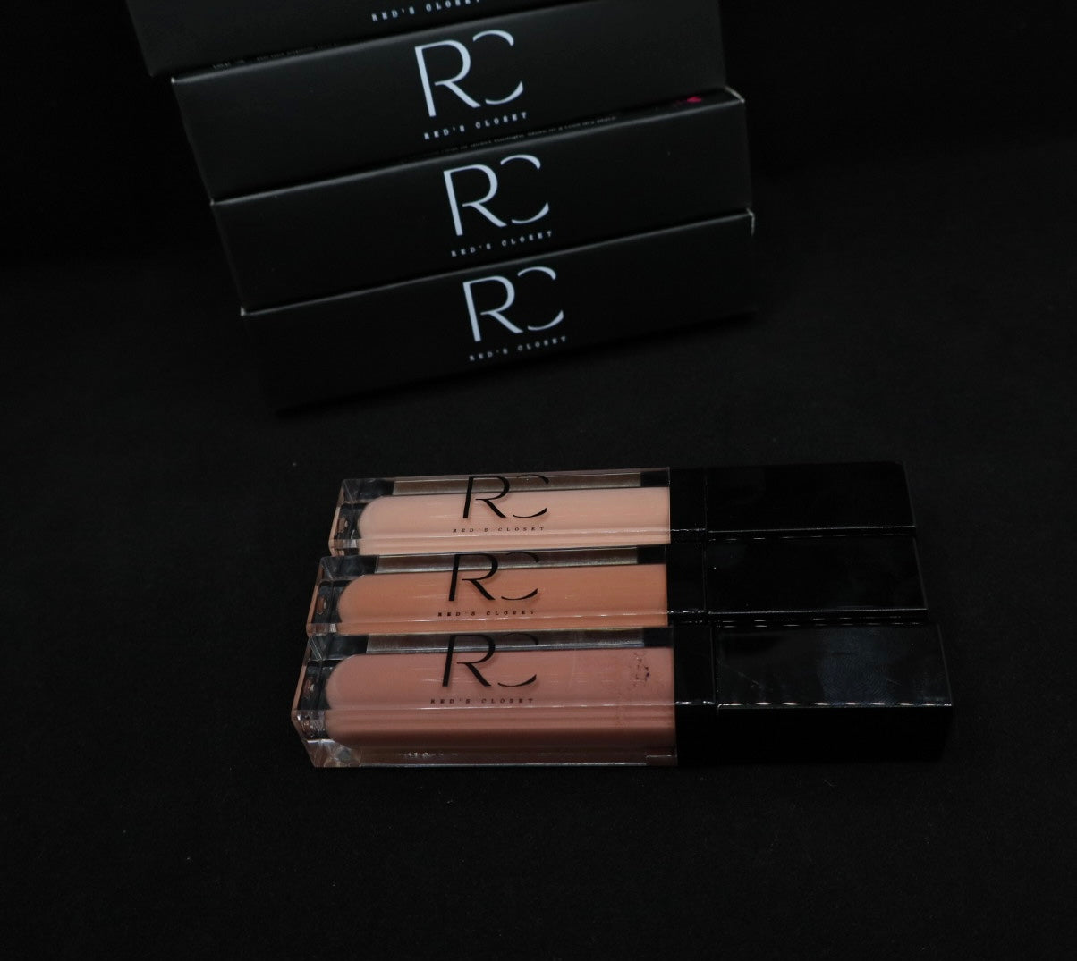 RC Lip gloss “ skintight”